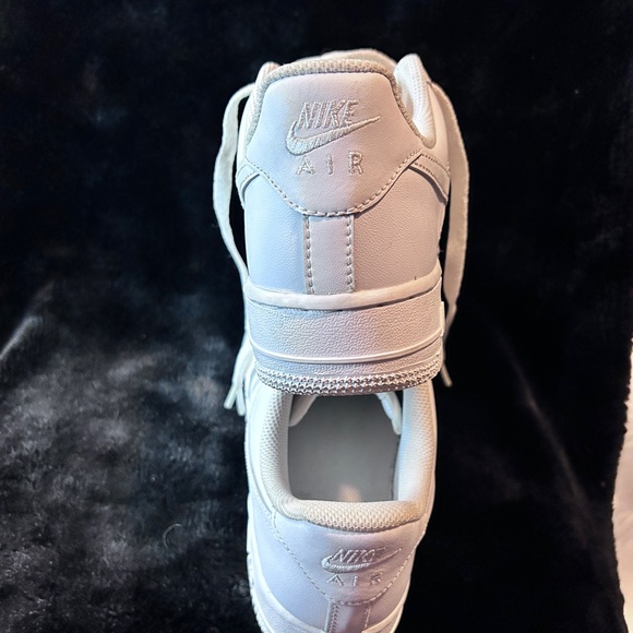 Nike AF1 Sneakers size 8.5 - Picture 7 of 8